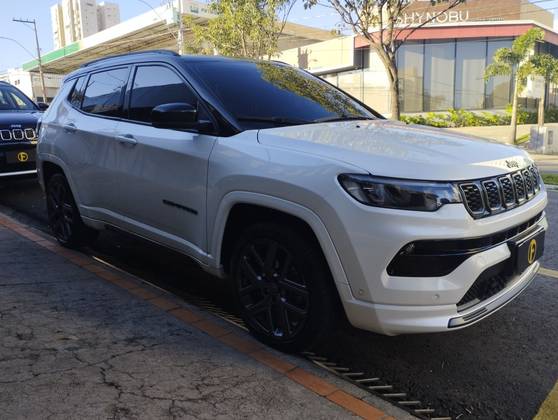 JEEP COMPASS 1.3 T270 TURBO FLEX S AT6 JEEP COMPASS 1.3 T270 TURBO FLEX S AT6